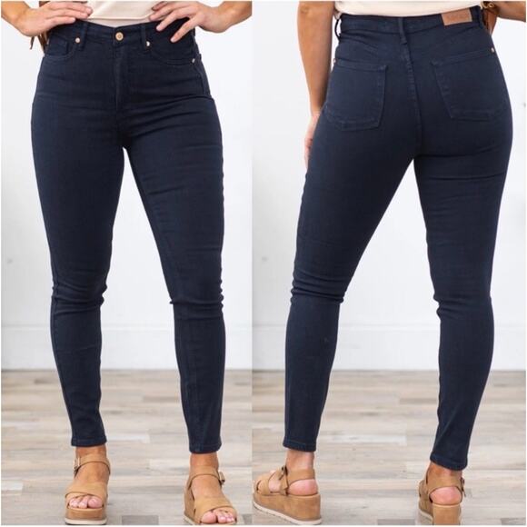 Judy Blue Jeans Navy Stretch Garment Dyed High Waist JB88791 Women’s Size 24W - Picture 1 of 9